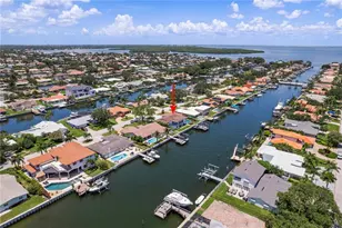 1946 Illinois Ave NE, Saint Petersburg, FL 33703 - Photo 54