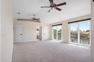 1946 Illinois Ave NE, Saint Petersburg, FL 33703 - Photo 24