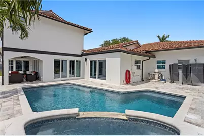 1946 Illinois Avenue NE, Saint Petersburg, FL 33703 - Photo 44