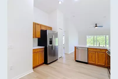 7441 Tower Bridge Drive, Wesley Chapel, FL 33545 - Photo 16