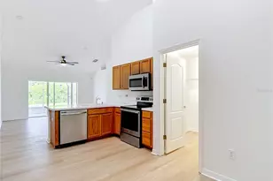 7441 Tower Bridge Dr, Wesley Chapel, FL 33545 - Photo 16