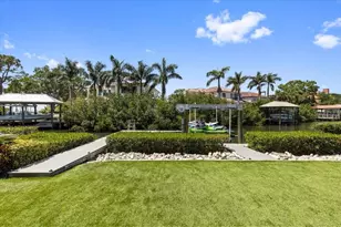 5131 W Neptune Way, Tampa, FL 33609 - Photo 88
