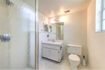 14454 Reuter Strasse Circle #712, Tampa, FL 33613 - Photo 16