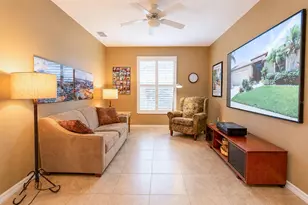 2557 Marblehead Dr, Sarasota, FL 34231 - Photo 14