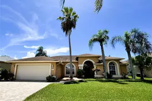 8518 Coral Creek Loop, Hudson, FL 34667 - Photo 2