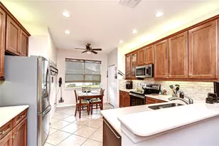 16158 Amethyst Key Drive, Wimauma, FL 33598 - Photo 8