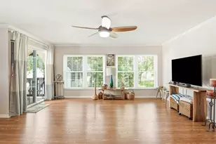 230 N Bayshore Blvd, Clearwater, FL 33759 - Photo 4