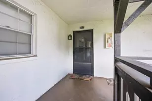230 N Bayshore Blvd, Clearwater, FL 33759 - Photo 2