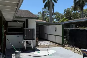 811 28th Ave S, Saint Petersburg, FL 33705 - Photo 14
