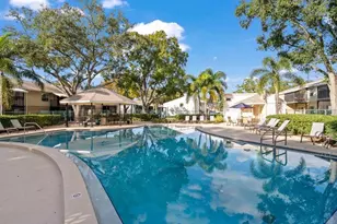 3810 Oak Dr, Tampa, FL 33611 - Photo 40