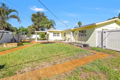 7700 22nd Avenue N, Saint Petersburg, FL 33710 - Photo 28