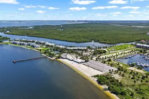 819 Bahia Del Sol Dr, Ruskin, FL 33570 - Photo 48