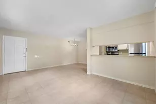2525 W Bay Dr, Largo, FL 33770 - Photo 6