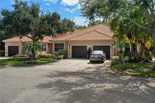 5626 Cortina Ln, Palmetto, FL 34221 - Photo 8