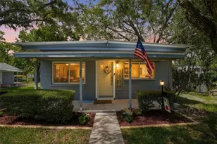 5421 Gay St, Weeki Wachee, FL 34607 - Photo 42