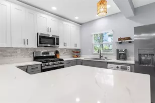 5421 Gay St, Weeki Wachee, FL 34607 - Photo 18