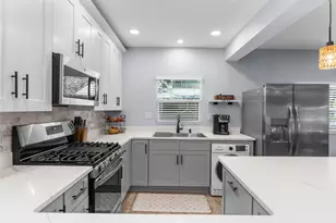 5421 Gay St, Weeki Wachee, FL 34607 - Photo 20