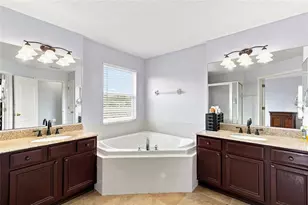 29719 Cedar Waxwing Dr, Wesley Chapel, FL 33545 - Photo 22