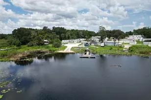 35833 Lakeshore Dr, Dade City, FL 33525 - Photo 36