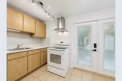 6512 W Chelsea Street, Tampa, FL 33634 - Photo 6