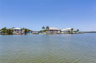 16458 Redington Dr, Redington Beach, FL 33708 - Photo 4