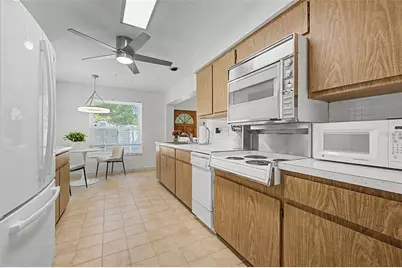 1666 Souvenir Drive, Clearwater, FL 33755 - Photo 26