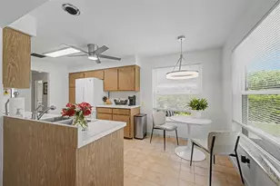 1666 Souvenir Dr, Clearwater, FL 33755 - Photo 30