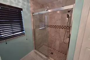 3927 E Eden Roc Cir, Tampa, FL 33634 - Photo 16