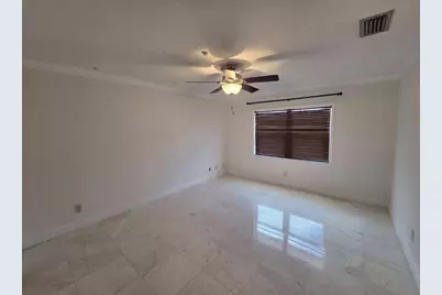 3927 E Eden Roc Circle, Tampa, FL 33634 - Photo 14