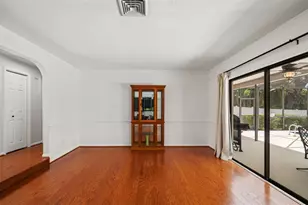 940 Rolling Hills Dr, Palm Harbor, FL 34683 - Photo 8