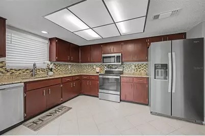 7800 Fairlawn Drive, Hudson, FL 34667 - Photo 14