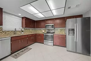 7800 Fairlawn Dr, Hudson, FL 34667 - Photo 14