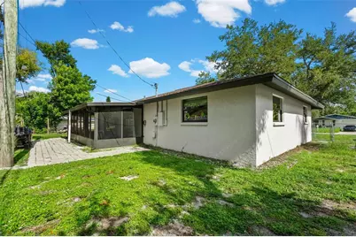 2874 Davis Boulevard, Sarasota, FL 34237 - Photo 20