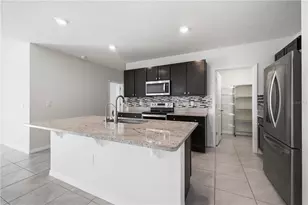 30807 Penny Surf Loop, Wesley Chapel, FL 33545 - Photo 6