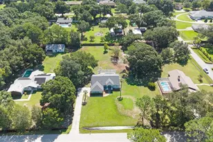 17269 Raintree Rd, Lutz, FL 33558 - Photo 46