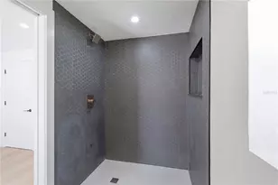 3766 30th Ave N, Saint Petersburg, FL 33713 - Photo 14