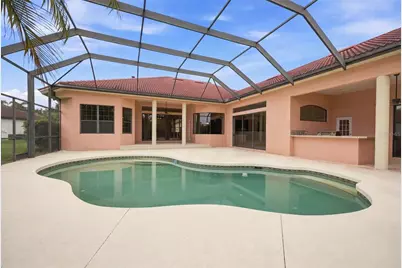 10609 Cheval Place, Bradenton, FL 34202 - Photo 2