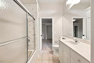 10609 Cheval Pl, Bradenton, FL 34202 - Photo 44