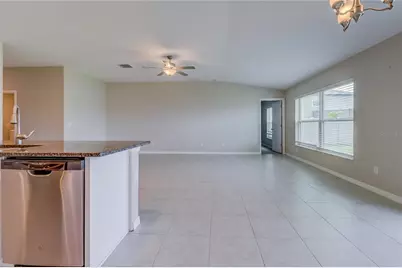 8694 Parsons Hill Boulevard, Wesley Chapel, FL 33545 - Photo 6