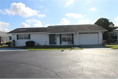 707 Huxley Place #7, Sun City Center, FL 33573 - Photo 1