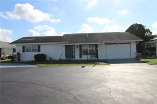 707 Huxley Pl, Sun City Center, FL 33573 - Photo 1
