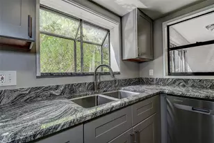 2632 Enterprise Rd E, Clearwater, FL 33759 - Photo 18