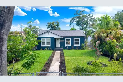 4828 6th Avenue S, Saint Petersburg, FL 33711 - Photo 1
