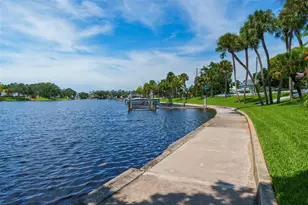 207 Athenian Way, Tarpon Springs, FL 34689 - Photo 88