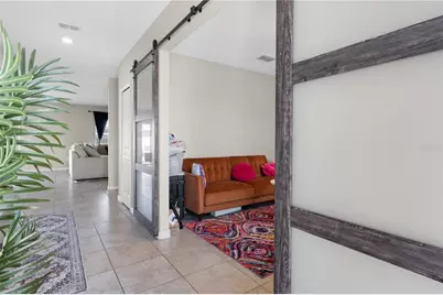 7420 Pearly Everlasting Avenue, Tampa, FL 33619 - Photo 8