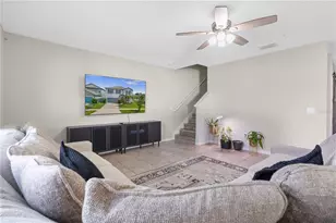 7420 Pearly Everlasting Ave, Tampa, FL 33619 - Photo 12
