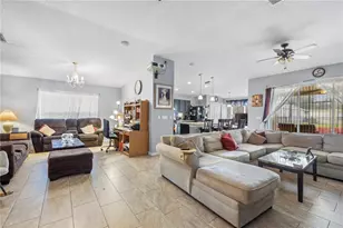 16309 Bridgeglade Ln, Lithia, FL 33547 - Photo 8