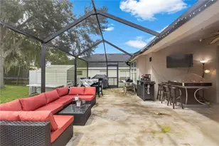 16309 Bridgeglade Ln, Lithia, FL 33547 - Photo 48
