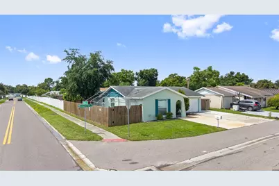 10112 Enchanted Oaks Court, Tampa, FL 33615 - Photo 30