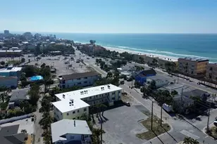 9895 1st St E, Treasure Island, FL 33706 - Photo 20